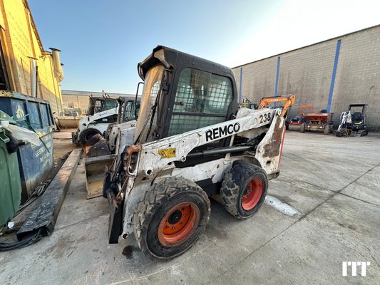 Minicargadora Bobcat S550 - 1