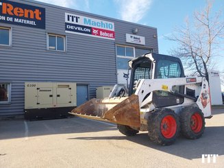 Minicargadora Bobcat S450 - 1
