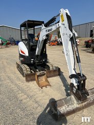 Excavadora Bobcat E27Z E2V - 2