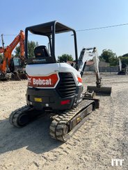 Excavadora Bobcat E27Z E2V - 4
